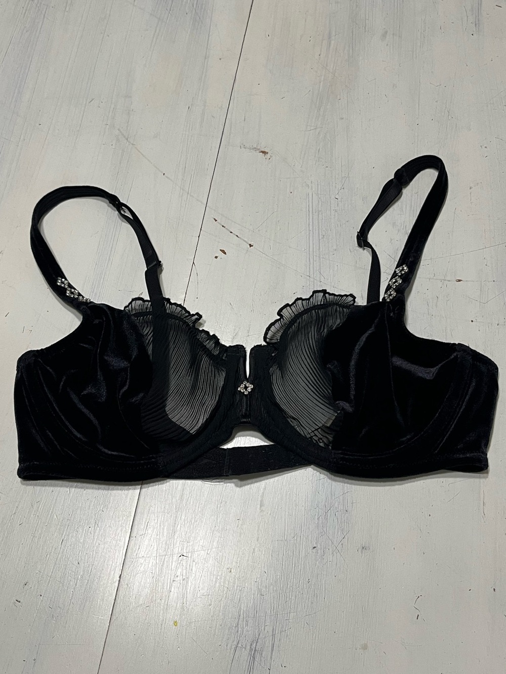 Vintage Felina Lingerie Black Velvet & Chiffon Underwire Bra Sz 36C Sexy